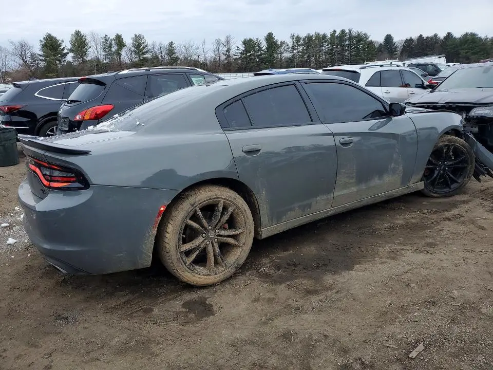 2018 DODGE CHARGER R  