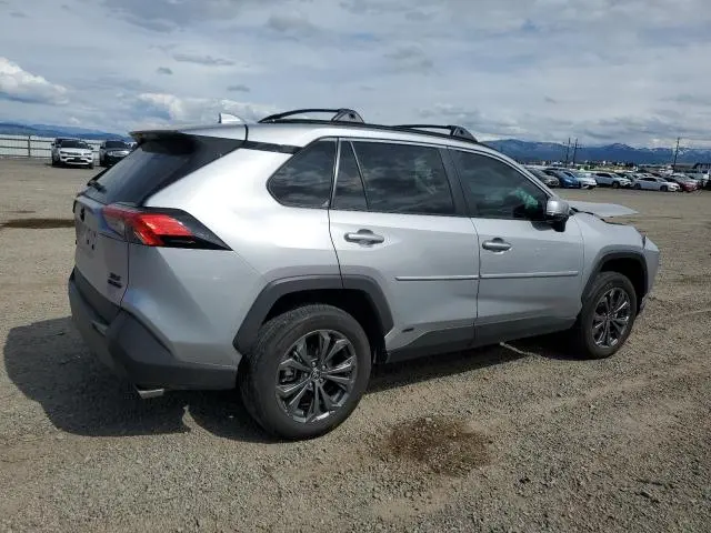 2024 TOYOTA RAV4 XLE PREMIUM  
