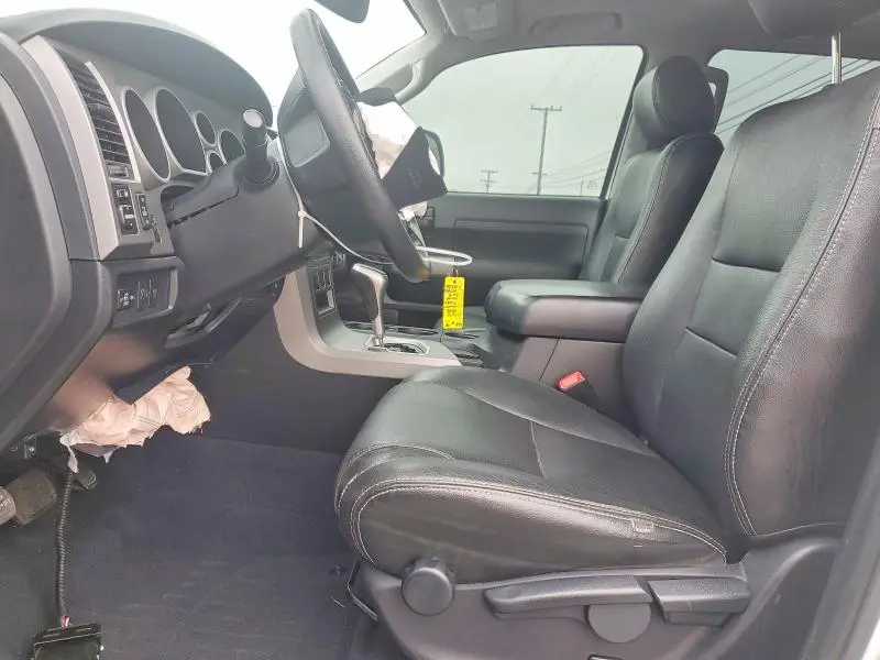 2013 TOYOTA TUNDRA CREWMAX SR5  