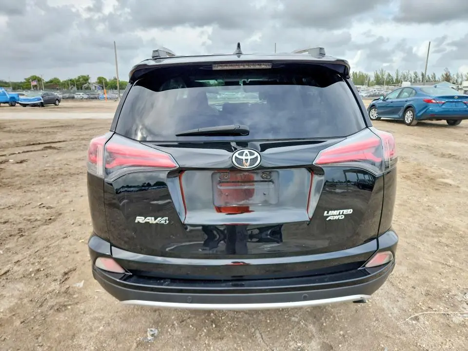 2016 TOYOTA RAV4 LIMITED  