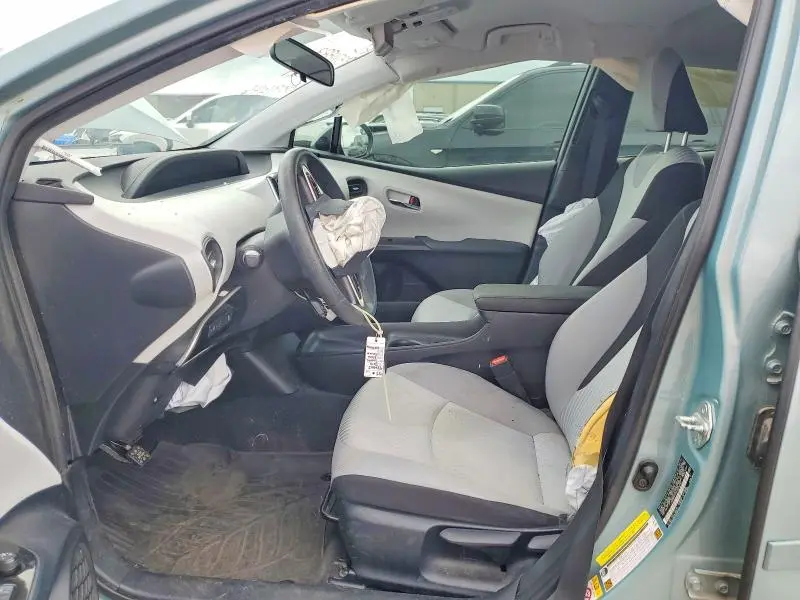 2016 TOYOTA PRIUS TWO  