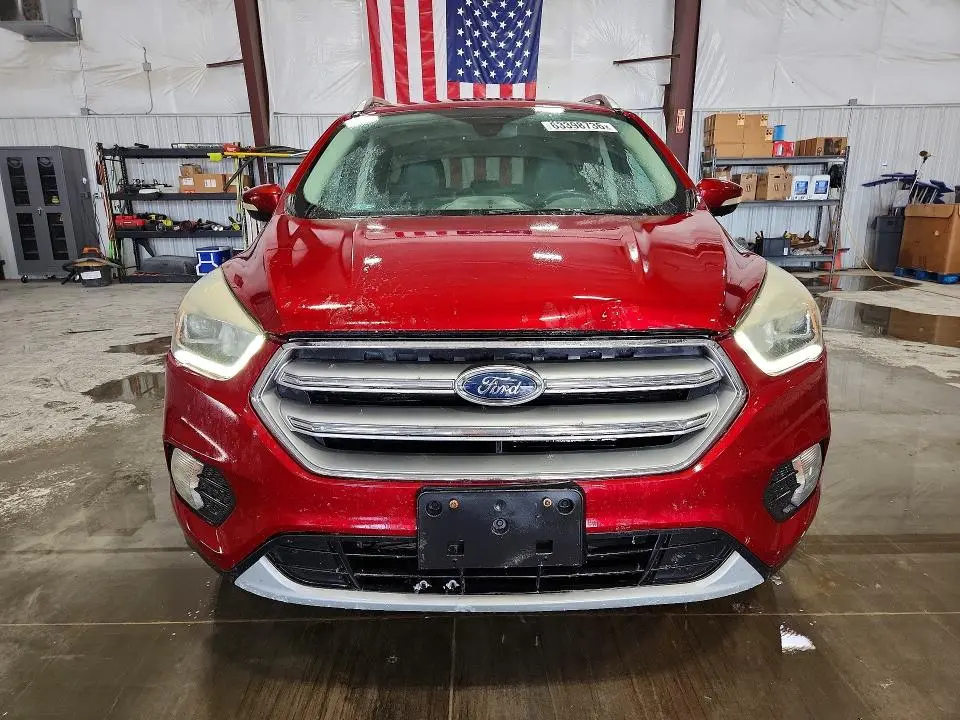 2017 FORD ESCAPE TITANIUM  