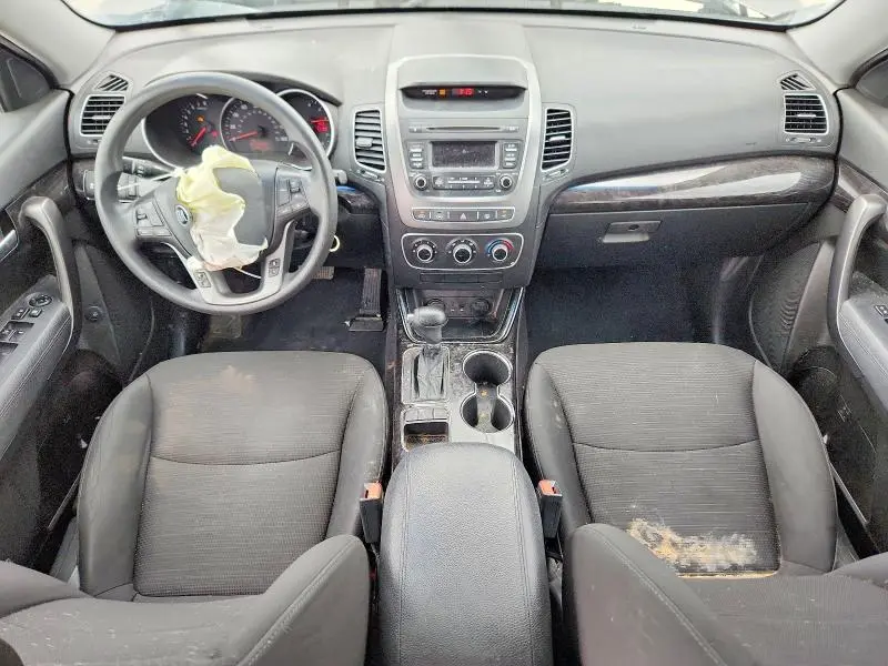 2014 KIA SORENTO LX  
