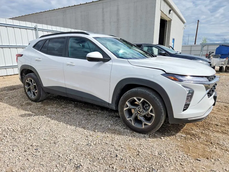 2025 CHEVROLET TRAX 1LT  