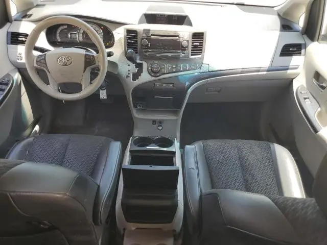 2014 TOYOTA SIENNA SPORT  