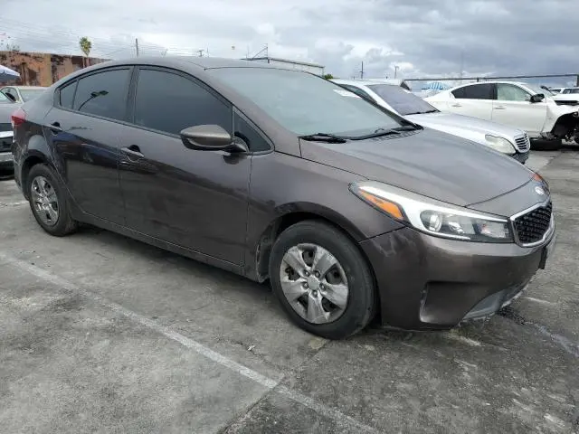 2018 KIA FORTE LX  