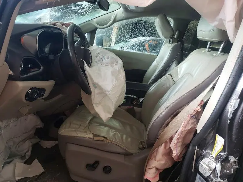 2017 CHRYSLER PACIFICA TOURING L  