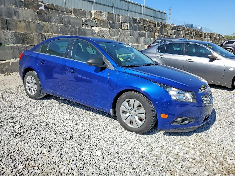 2012 CHEVROLET CRUZE LS  