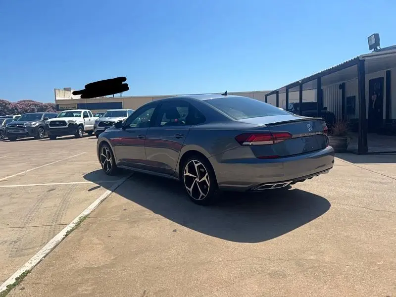 2022 VOLKSWAGEN PASSAT R-LINE  