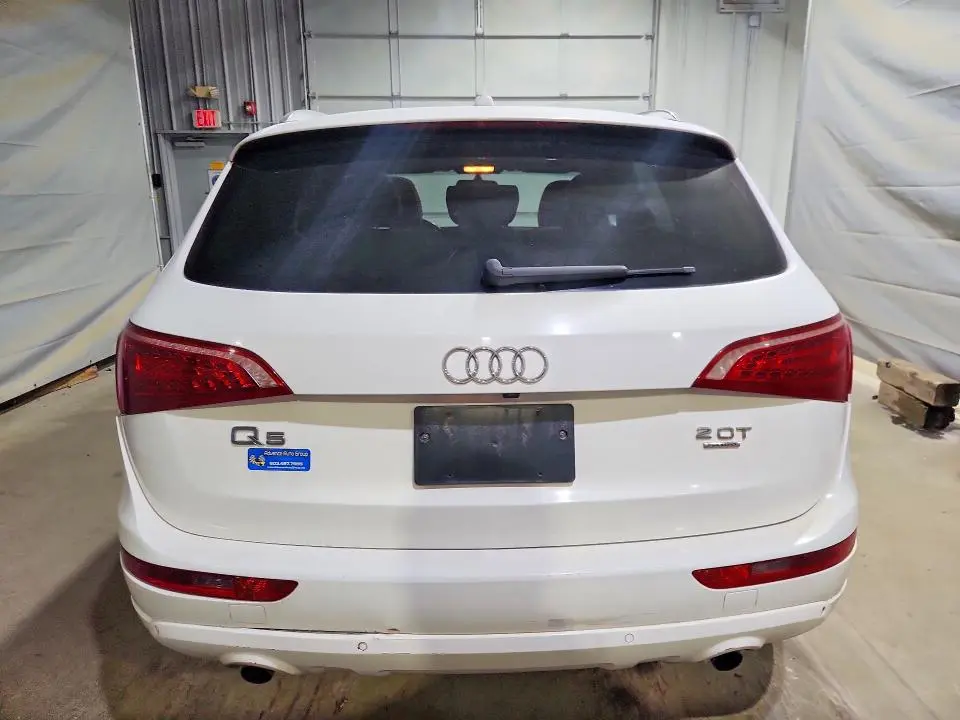 2011 AUDI Q5 PREMIUM PLUS  