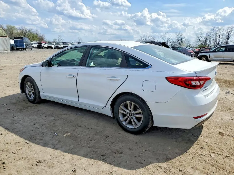 2016 HYUNDAI SONATA SE  