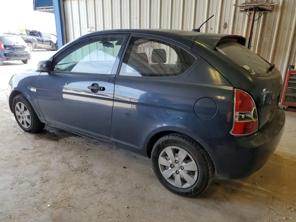 2011 HYUNDAI ACCENT GL  