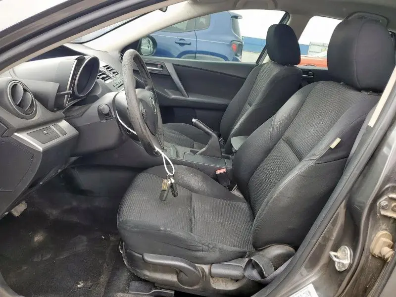 2013 MAZDA 3 I  