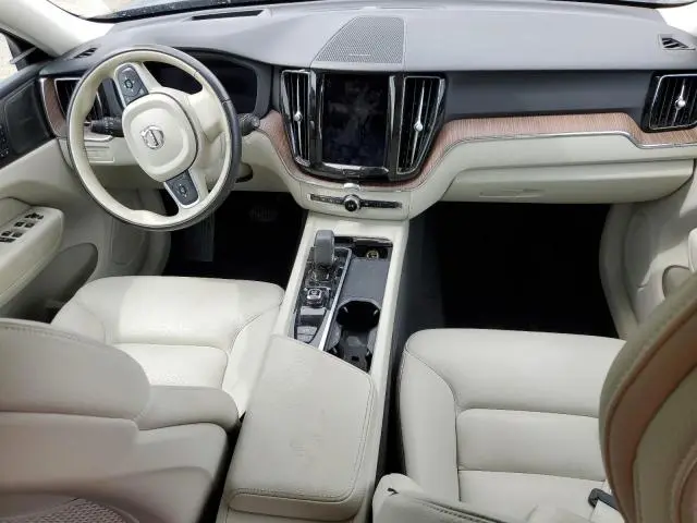 2022 VOLVO XC60 T8 RECHARGE INSCRIPTION EXPRESS  