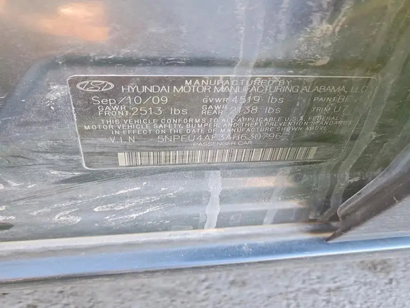 2010 HYUNDAI SONATA SE  