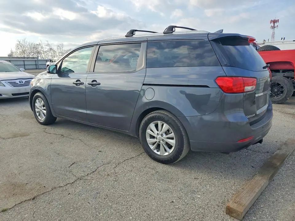 2016 KIA SEDONA LX  