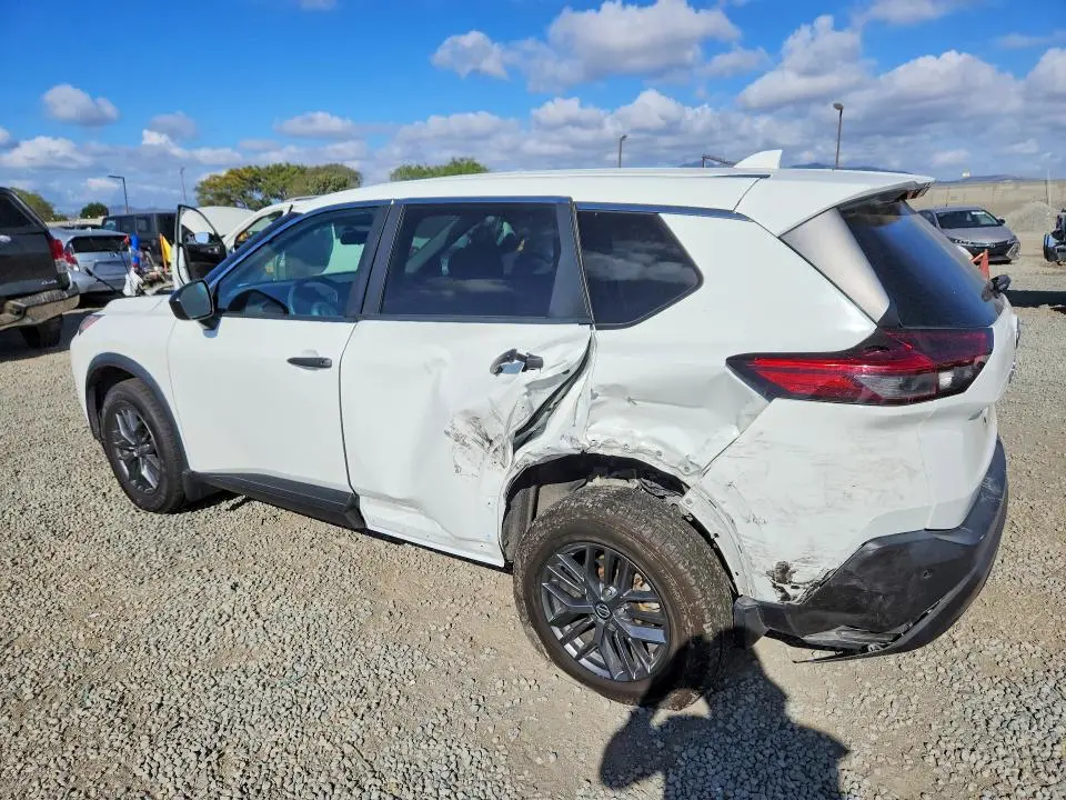 2021 NISSAN ROGUE S  