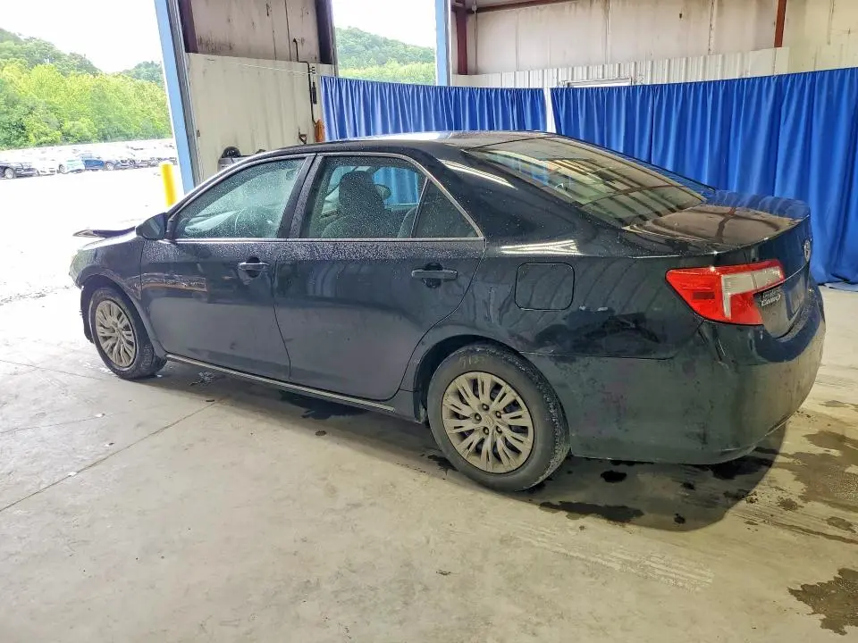 2014 TOYOTA CAMRY LE  