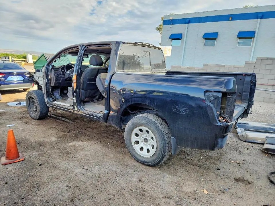 2020 NISSAN TITAN S  