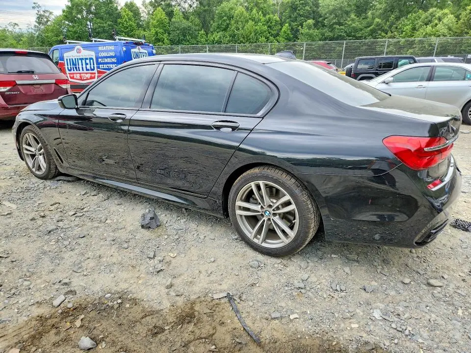 2018 BMW 750 XI  