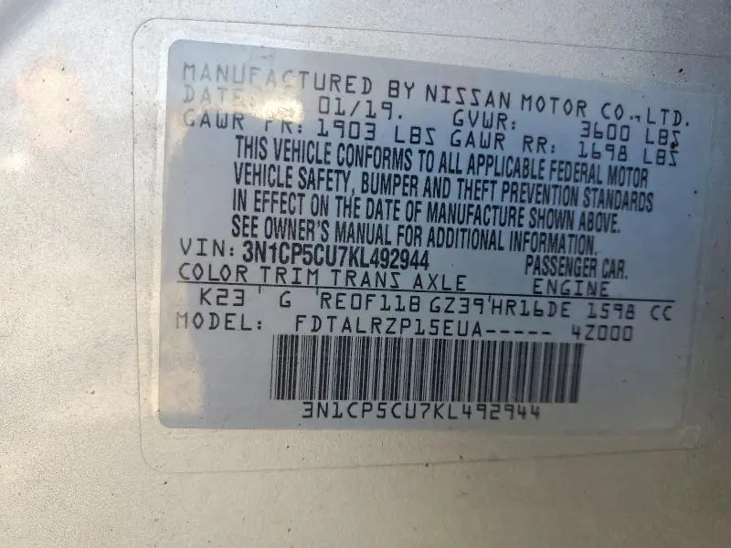 2019 NISSAN KICKS S  