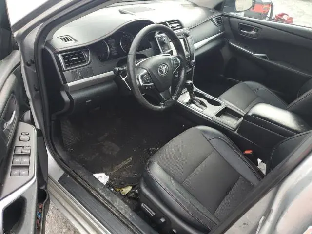 2016 TOYOTA CAMRY LE  