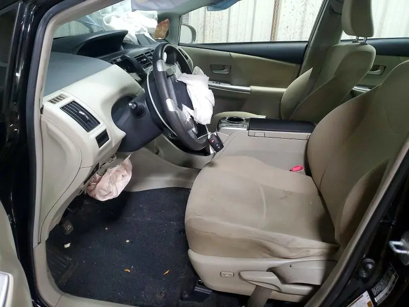 2013 TOYOTA PRIUS V THREE  