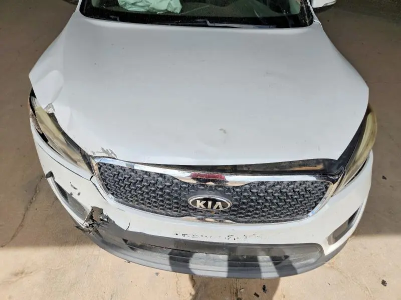 2018 KIA SORENTO LX V6  