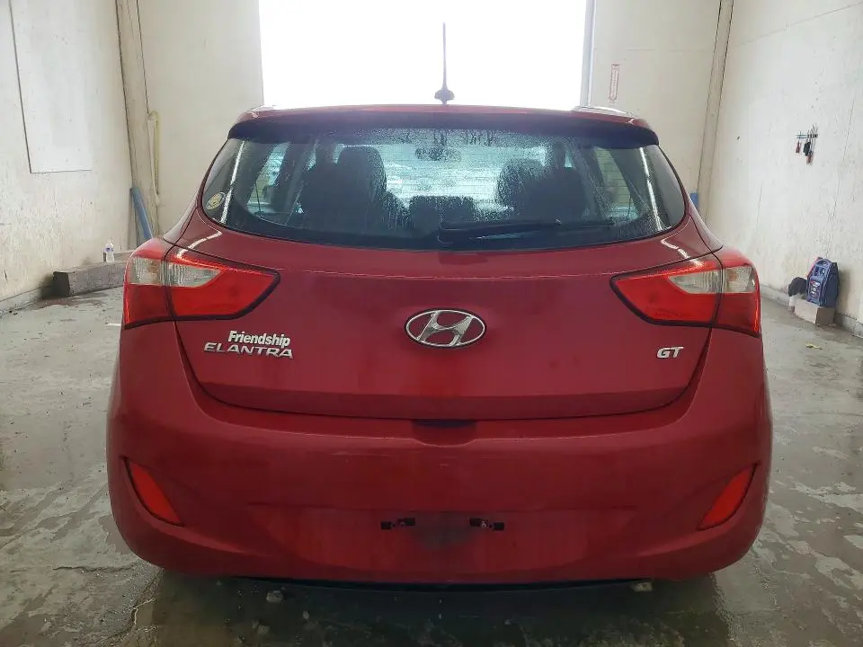 2016 HYUNDAI ELANTRA GT BASE  