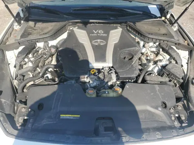 2018 INFINITI Q50 LUXE  