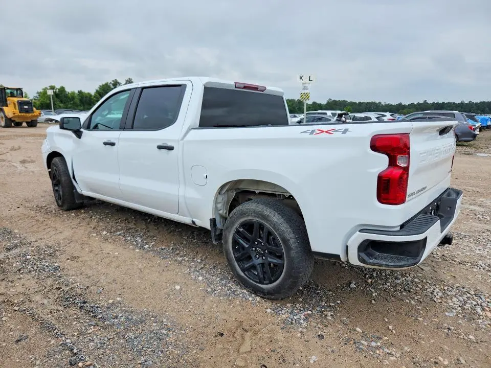 2025 CHEVROLET SILVERADO K1500 CUSTOM  