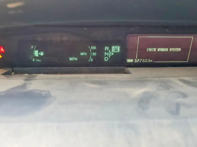 2010 TOYOTA PRIUS III  