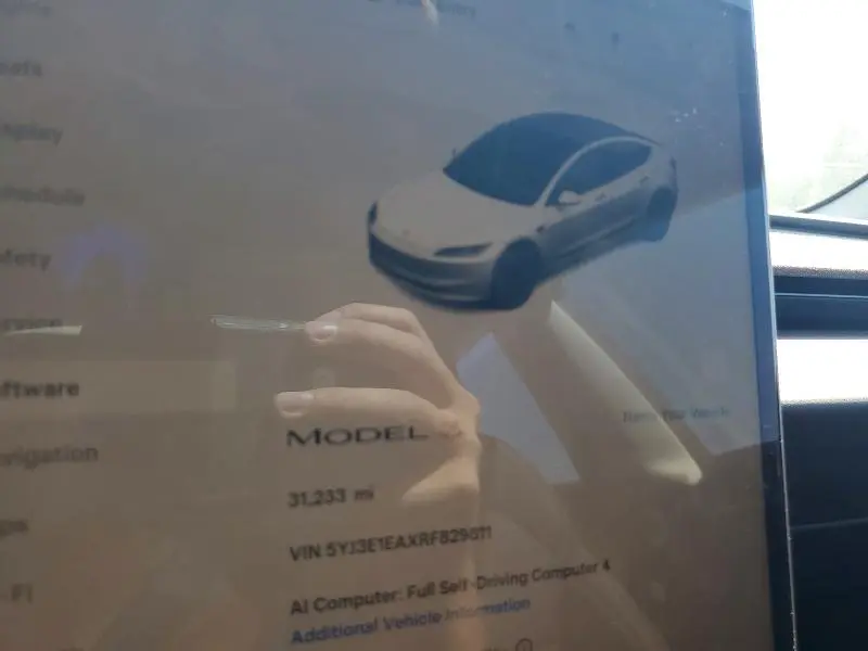 2024 TESLA MODEL 3   