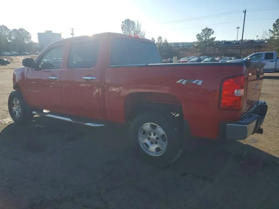 2011 CHEVROLET SILVERADO K1500 LT  