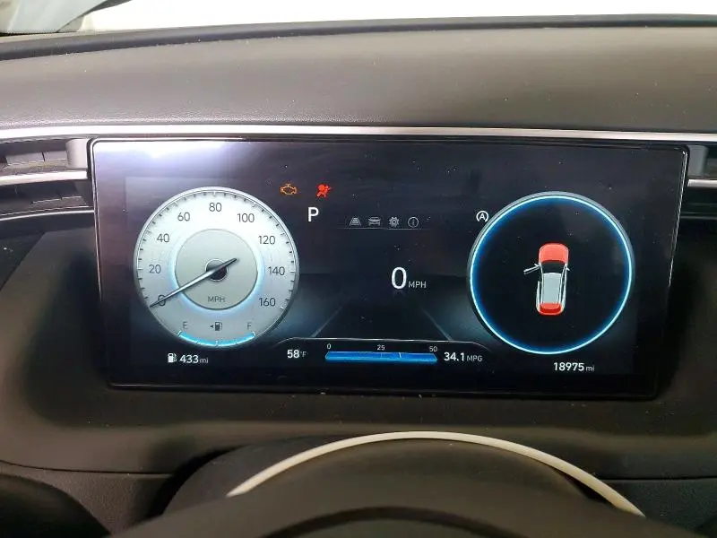 2024 HYUNDAI TUCSON SE  