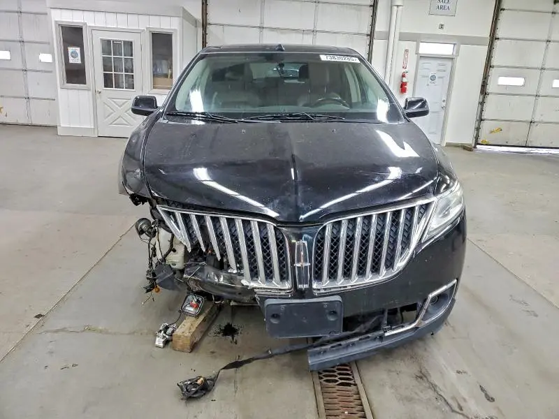 2011 LINCOLN MKX   