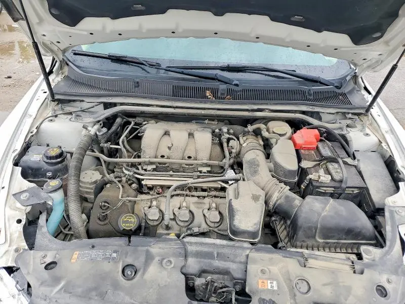 2016 FORD TAURUS SE  