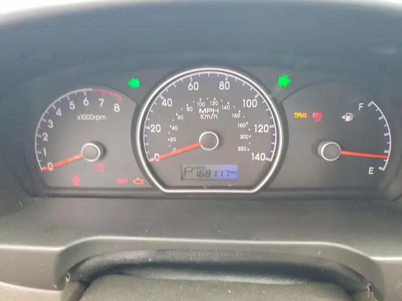 2010 HYUNDAI ELANTRA GLS  