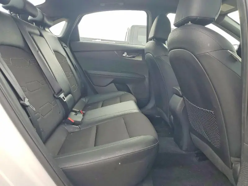 2022 KIA FORTE GT LINE  