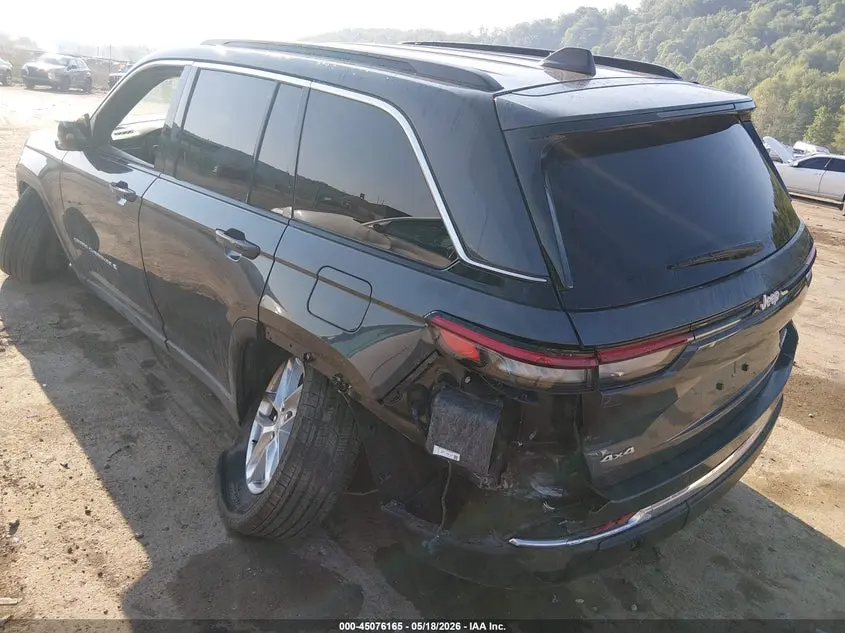 2025 JEEP GRAND CHEROKEE LAREDO X 4X4