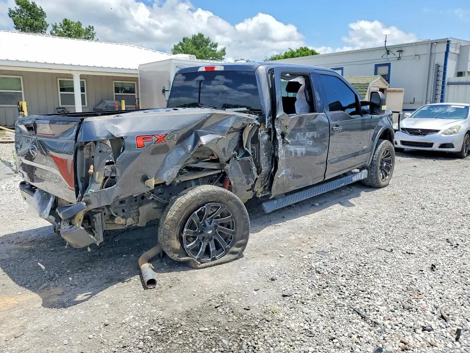 2015 FORD F150 SUPERCREW  