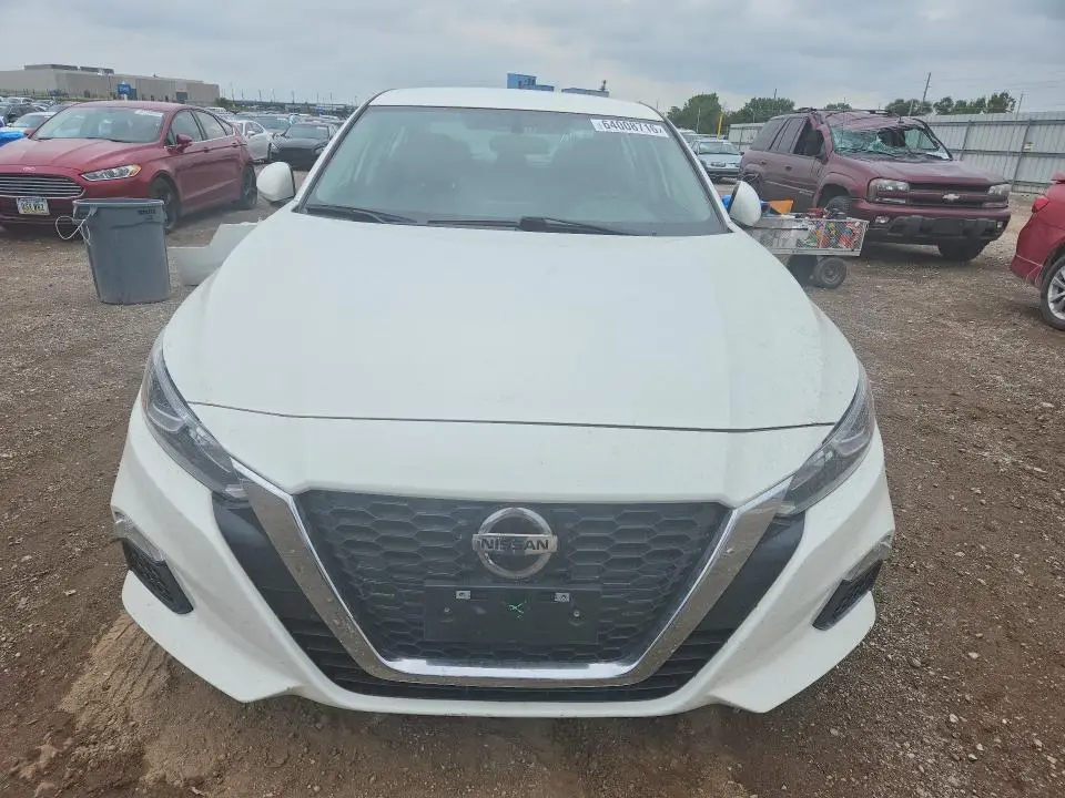 2019 NISSAN ALTIMA S  
