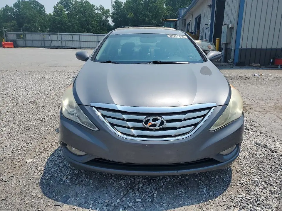 2011 HYUNDAI SONATA SE  