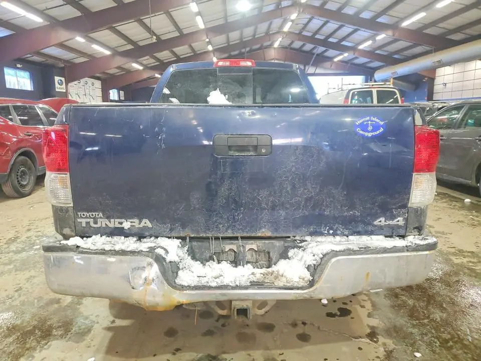 2011 TOYOTA TUNDRA GRADE  