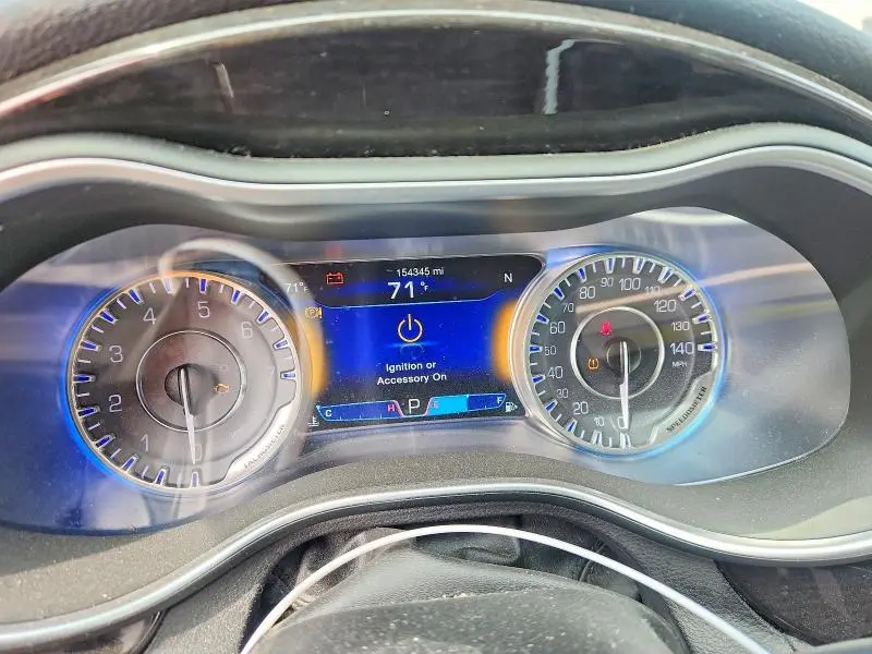 2016 CHRYSLER 200 C  