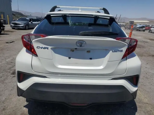 2020 TOYOTA C-HR XLE  