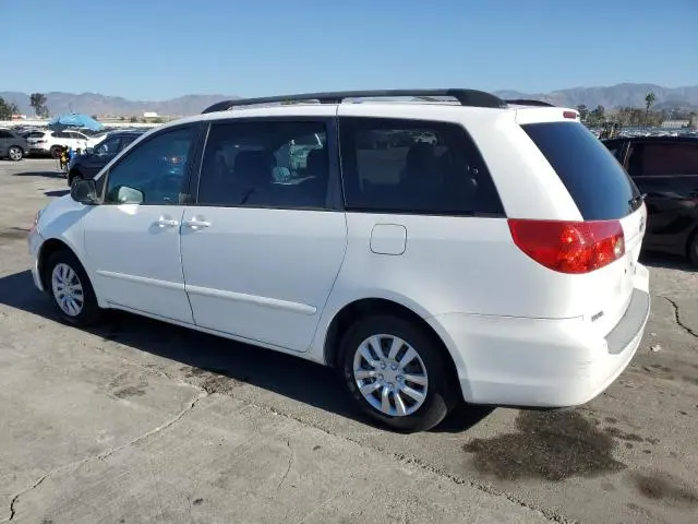 2010 TOYOTA SIENNA CE  
