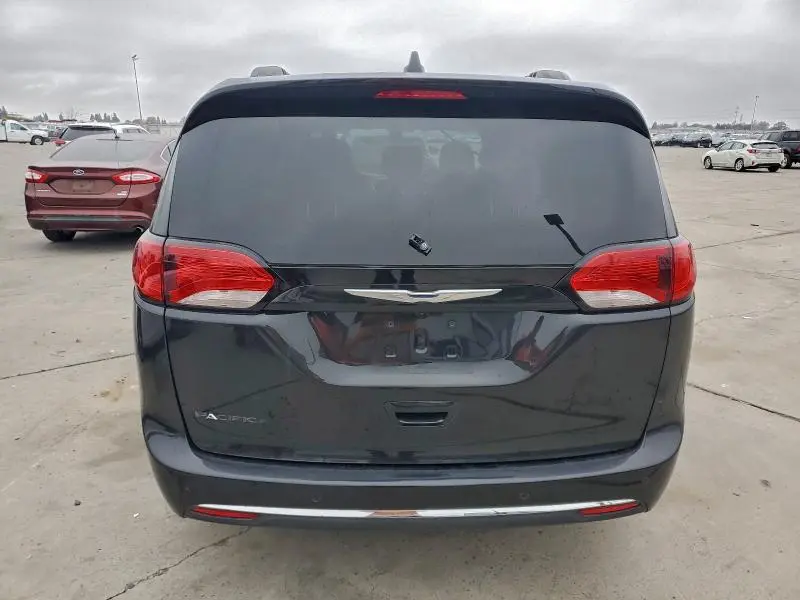 2017 CHRYSLER PACIFICA TOURING L  