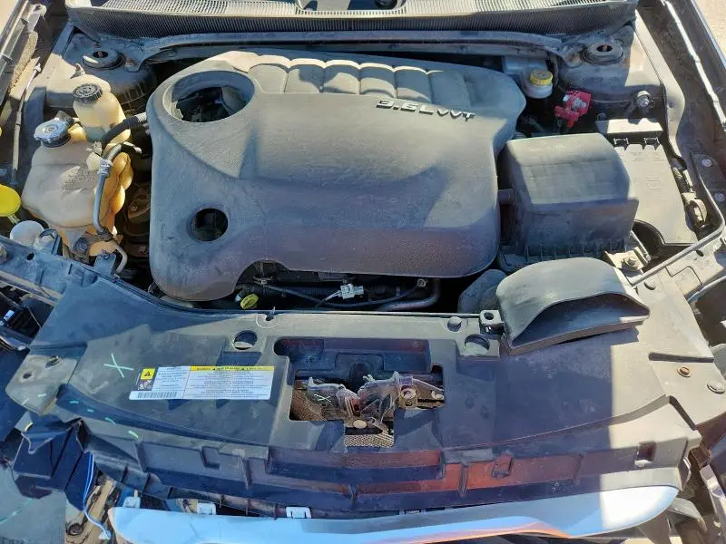 2013 CHRYSLER 200 LX  