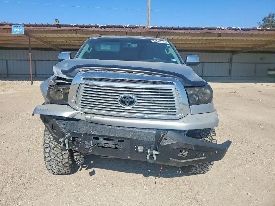 2010 TOYOTA TUNDRA CREWMAX LIMITED  